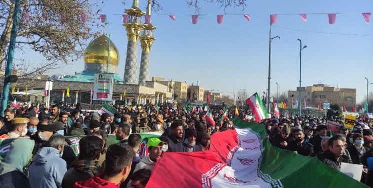 حضور پر شور و حماسی مردم انقلابی همدان در راهپیمایی 22 بهمن