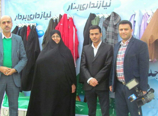 دیوار مهربانی به بندر ماهشهر رسید + تصاویر دیوار مهربانی به بندر ماهشهر رسید + تصاویر