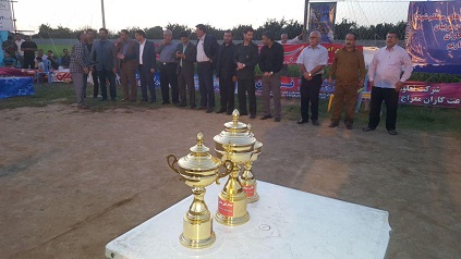 «برگزاری مسابقات والیبال روستایی در درزی نقیب»