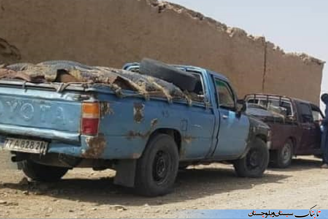 پلاکهای جالب این قاچاقچی ها / قاچاقچیهایی با خودروی پلاک دبی پلاکهای جالب این قاچاقچی ها / قاچاقچیهایی با خودروی پلاک دبی