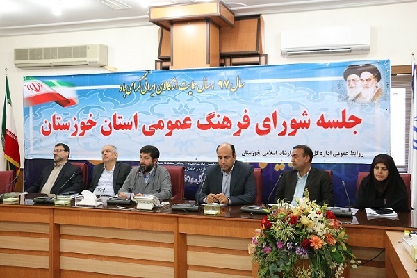نقش عناصر فرهنگی در جامعه دو چندان شده است نقش عناصر فرهنگی در جامعه دو چندان شده است