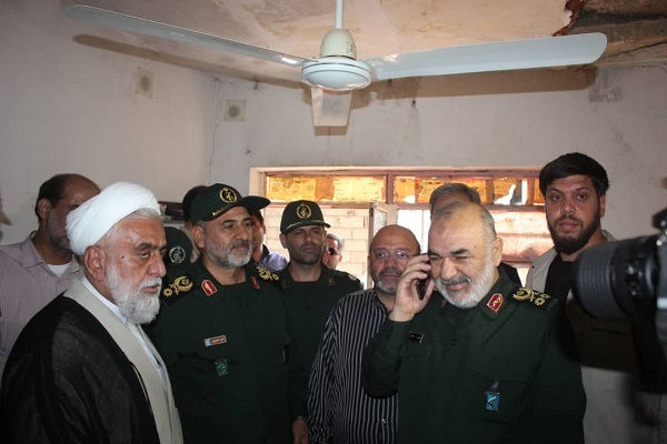 سفر فرمانده کل سپاه به مسجدسلیمان سفر فرمانده کل سپاه به مسجدسلیمان