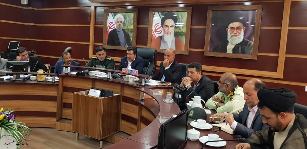 انتقاد از نمایشگاه پاییزی یاسوج / قاضی زاده هاشمی به مارگون می آید