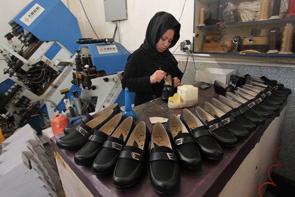 چرخ زندگی کفاشان هیدجی نمی&zwnj;چرخد