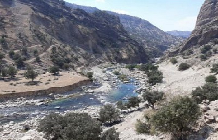 سد آبریز و جنجال مشکوک و بد موقع!