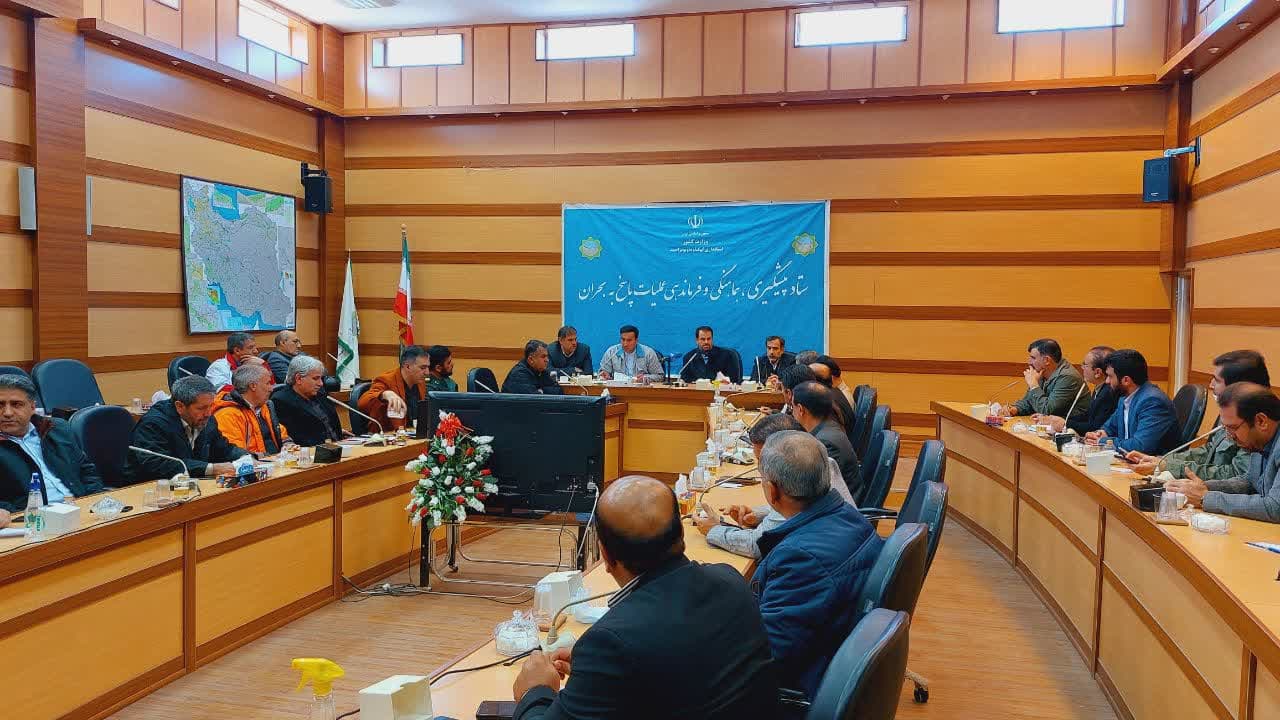 احمدزاده : از همه تشکر می کنم اما همچنان گلایه ها باقی است ! / دل پر استاندار از ماجرای سد آبریز / امان از این صداهای مخالف درون استان! / تفاوت محیط زیست ما و دیگران ! / الزامات مدیریت بحران برای همه دستگاهها / تکلیف است و موظفید!