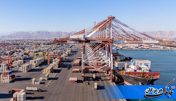 9فروند کشتی حامل کالای اساسی در بندر شهید رجایی پهلو گرفت