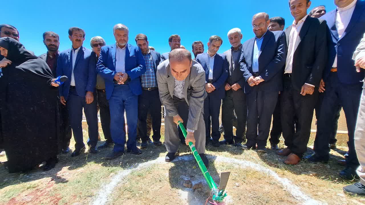 کلنگ زنی گازرسانی به ۱۸ روستای تنگ تامرادی و سپیدار