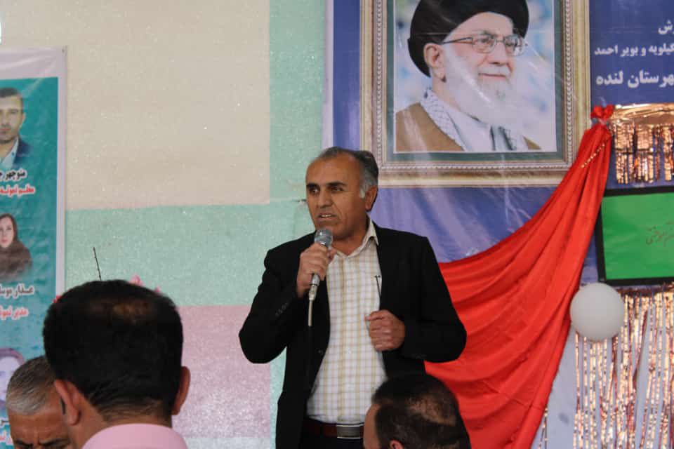 توصیه یک معلم در روز بازنشستگی به قلم به دستان، تصمیم گیران و تصمیم سازان کشور+فیلم