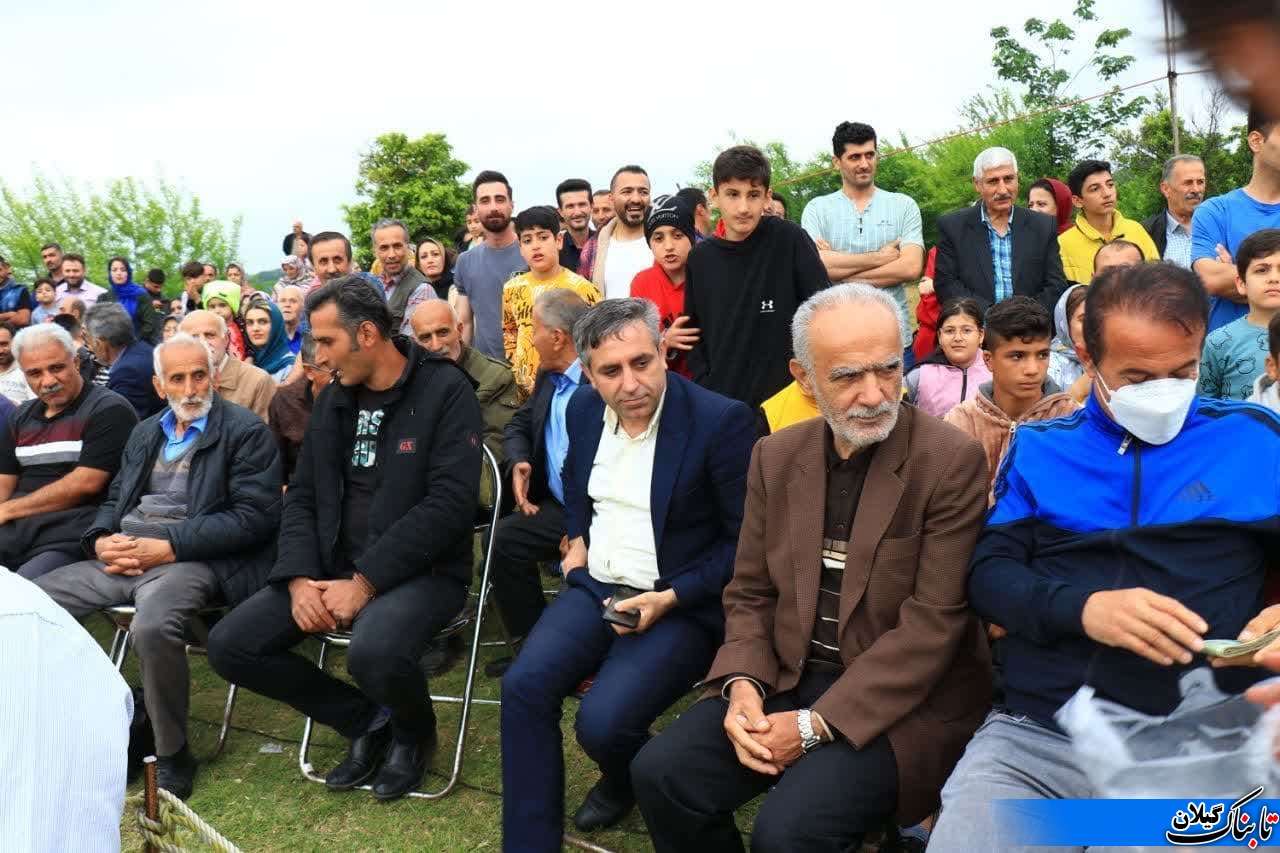 برگزاری مسابقات کشتی گیله مردی نهمین  جشنواره ملی بهار نارنج شهر کومله.