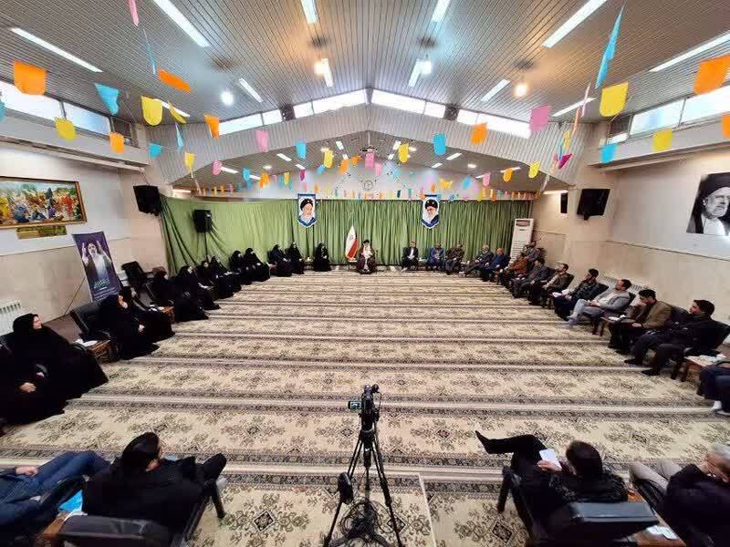 هنر بهترین راه نفوذ در دل‌ها و ذهن‌هاست/ هدفمند بودن هنرمند رمز پیشرفت فرهنگ جامعه است