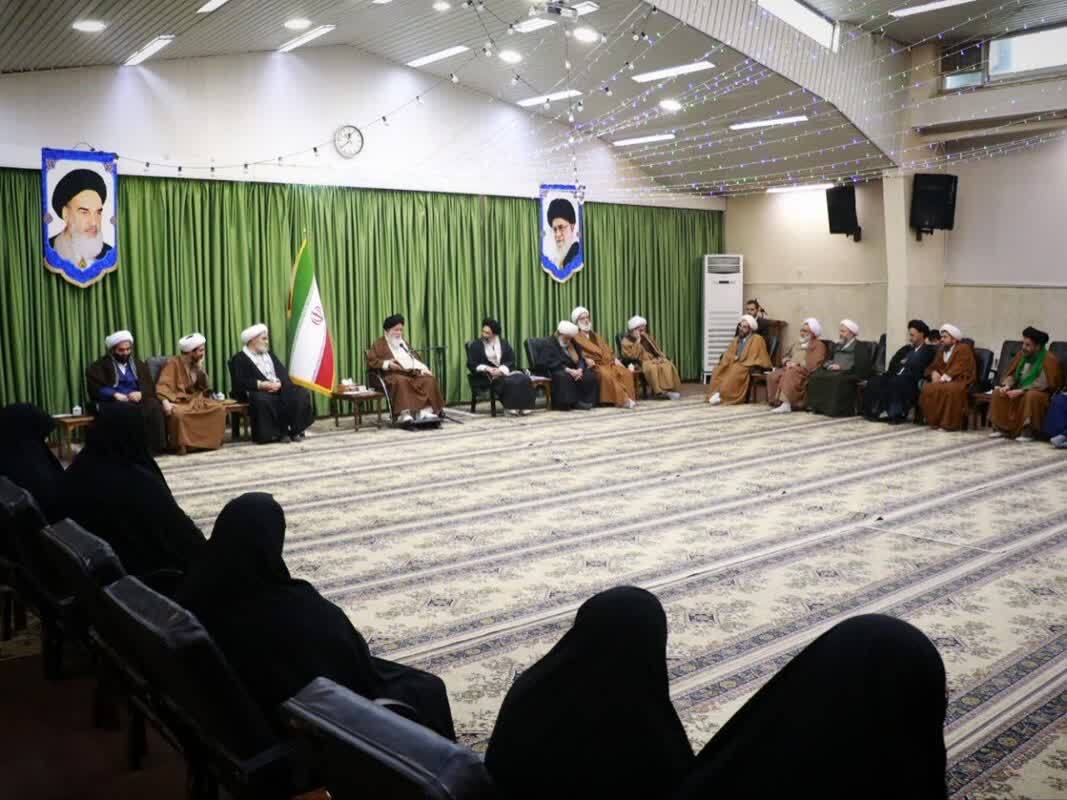 مدیریت کشور باید متناسب با رهنمود‌های رهبری باشد