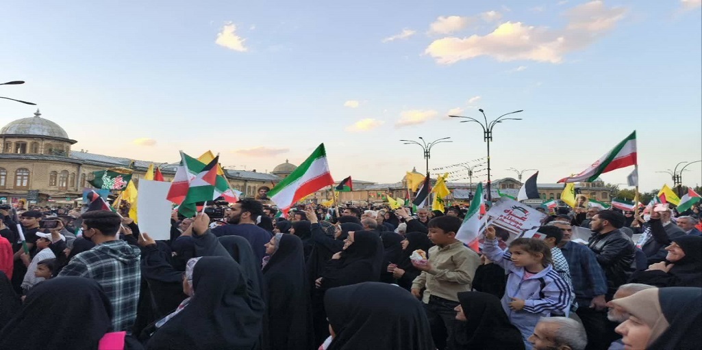 تجمع مردم ولایت مدار همدان، پس محقق شدن وعده صادق ۲، و قدردانی از نیروهای مسلح + تصاویر تجمع مردم ولایت مدار همدان، پس محقق شدن وعده صادق ۲، و قدردانی از نیروهای مسلح + تصاویر