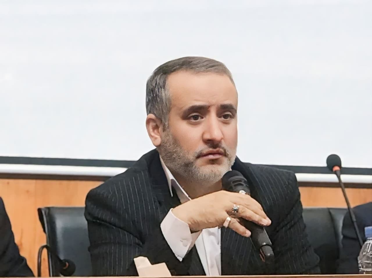 نهادههای دامی مدتدار در اختیار دامداران استان سمنان قرار میگیرد