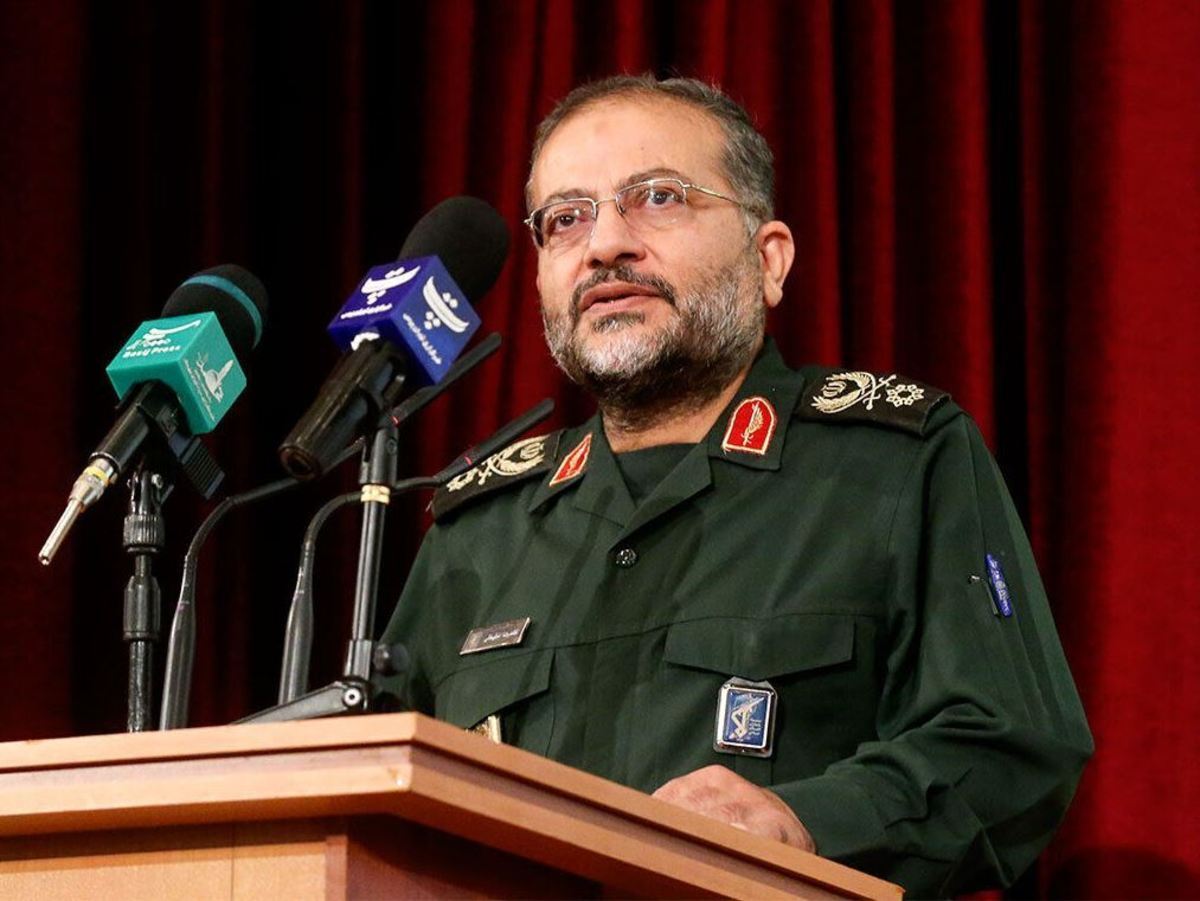 در دفاع مقدس، دفاع مردمی شکل گرفت