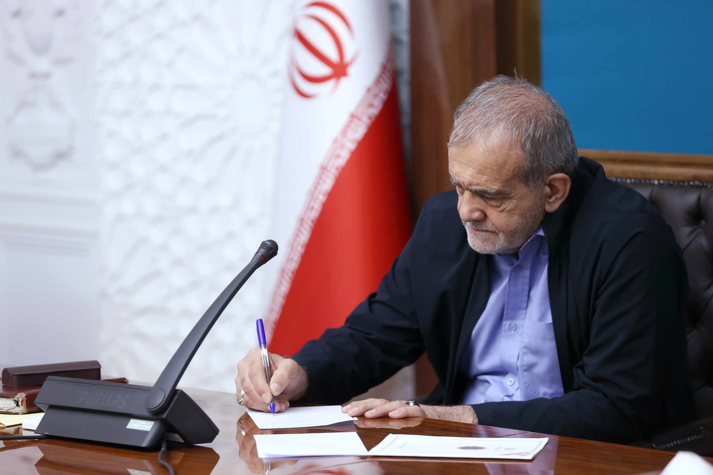 زعفران نماد میراث کهن سرزمین مان به ویژه در خراسان بزرگ است