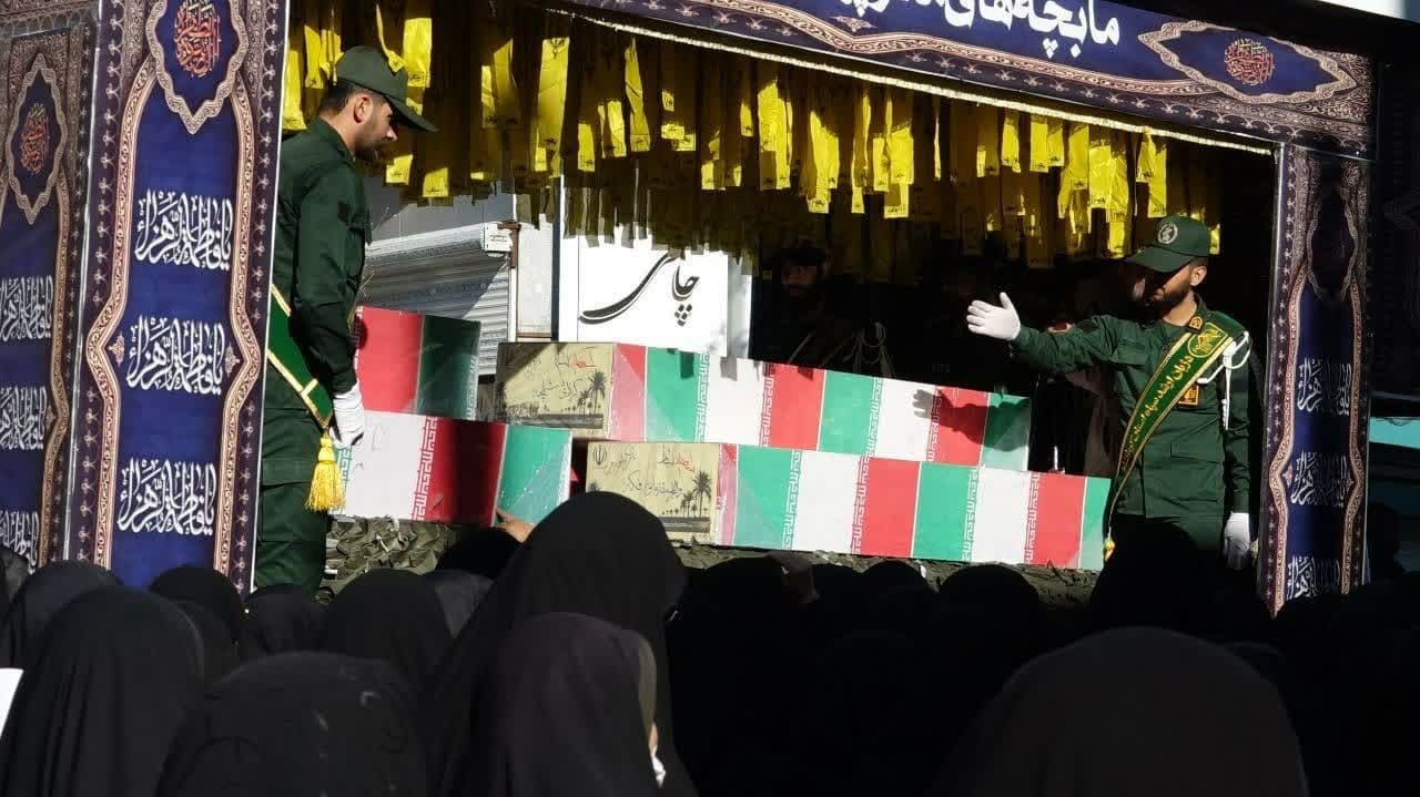 تبعیت از ولایت و خدمت به مردم، راه رسیدن به آرمان‌های شهدا است