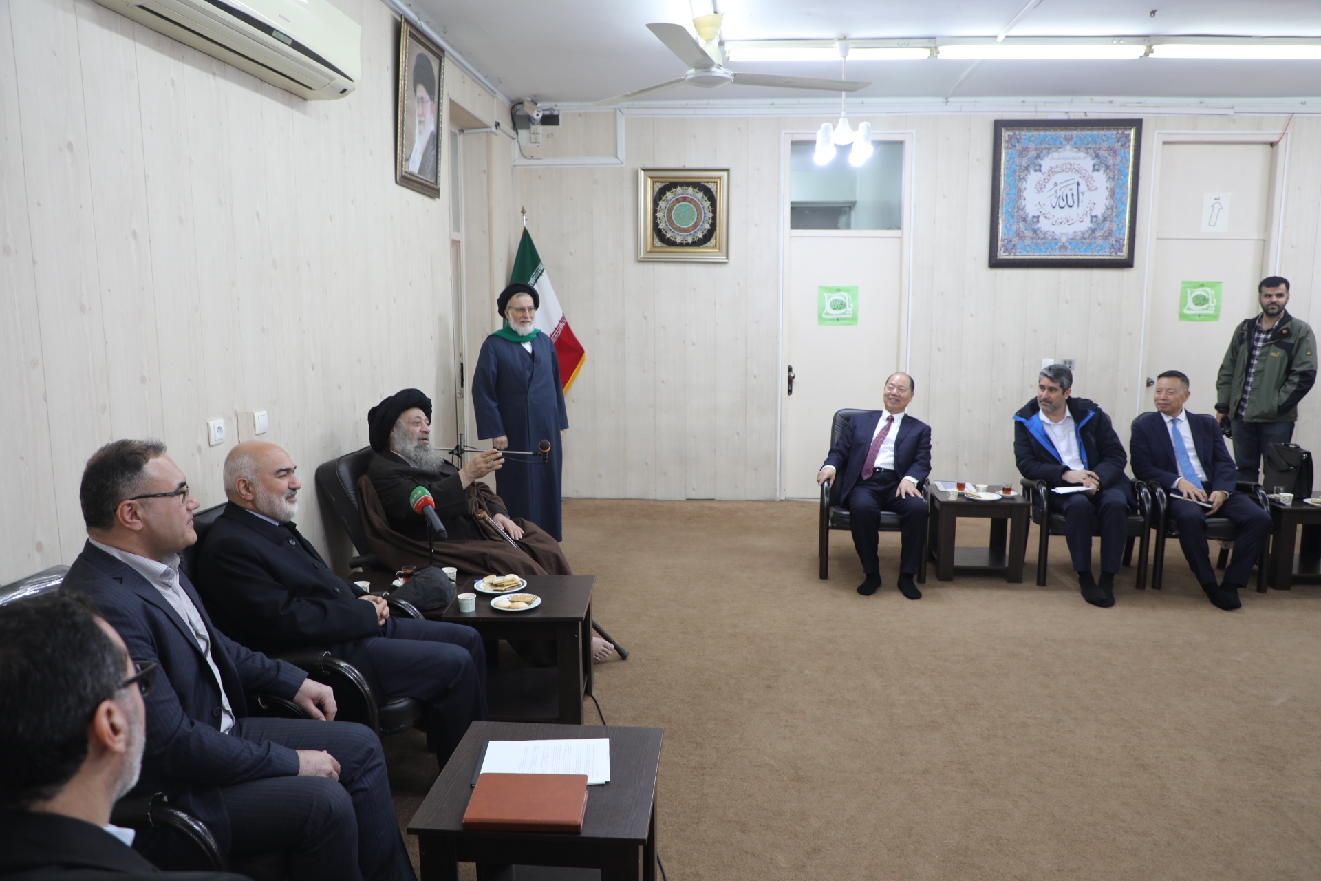 خوزستان و شانگهای دست در دست برای توسعه / جذب سرمایه و تکنولوژیهای نوین خوزستان و شانگهای دست در دست برای توسعه / جذب سرمایه و تکنولوژیهای نوین