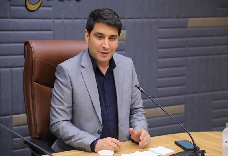 معلم در فرهنگ ایرانی اسلامی جایگاه ویژهای دارد معلم در فرهنگ ایرانی اسلامی جایگاه ویژهای دارد
