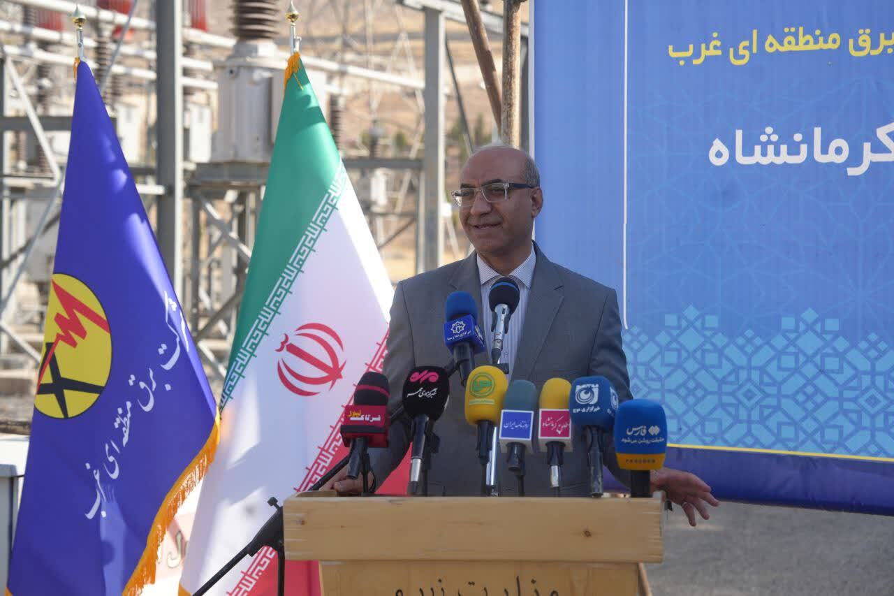 آغار عملیات اجرایی ۱۸ مگاوات نیروگاه خورشیدی با اعتبار ۶۰۰ میلیارد تومان