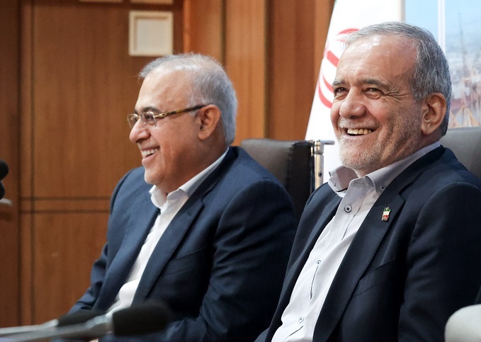 برای دستیابی به جایگاه نخست منطقه، نباید عقب ماند برای دستیابی به جایگاه نخست منطقه، نباید عقب ماند