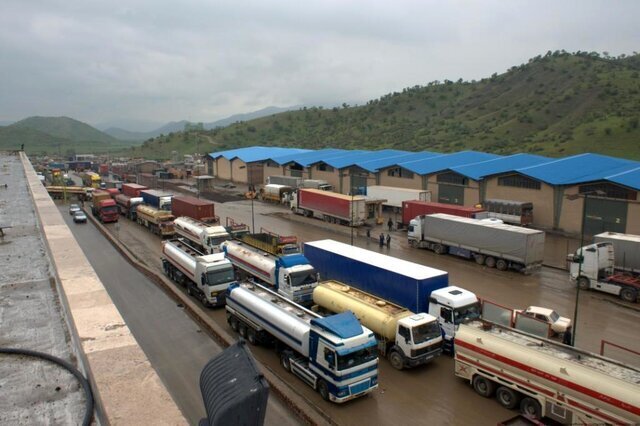 مبادلات مرزی از ۴.۳ میلیارد دلار گذشت/ جهش ۲۵۵ درصدی در واردات و عراق همچنان مقصد اصلی مبادلات مرزی از ۴.۳ میلیارد دلار گذشت/ جهش ۲۵۵ درصدی در واردات و عراق همچنان مقصد اصلی