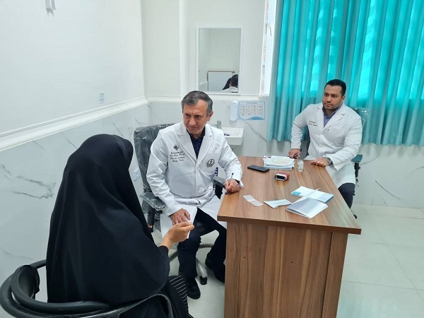 جراح شیرازی در میناب؛ تلاش برای التیام زخمهای دانشآموزان حادثهدیده مینابجراح شیرازی در کنار دانشآموزان مینابی / از ویزیت تا جراحی ترمیمی رایگان جراح شیرازی در میناب؛ تلاش برای التیام زخمهای دانشآموزان حادثهدیده مینابجراح شیرازی در کنار دانشآموزان مینابی / از ویزیت تا جراحی ترمیمی رایگان