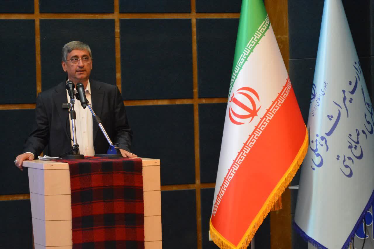برای استفاده از ظرفیتهای تاریخی و طبیعی لرستان متفاوت عمل کردهایم برای استفاده از ظرفیتهای تاریخی و طبیعی لرستان متفاوت عمل کردهایم
